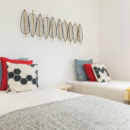 Luxurious Seaview In Estoril شقة
